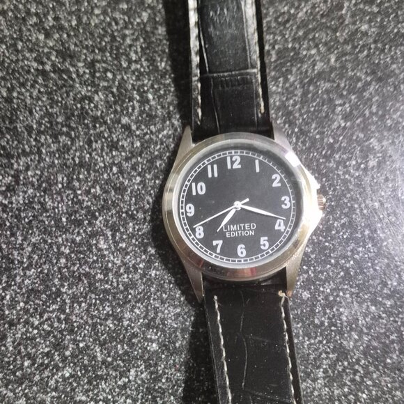 Limited Edition Leather Watch - Picture 2 of 6